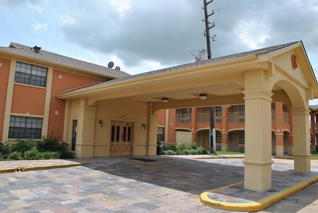 Executive Inn Brookshire Dış mekan fotoğraf